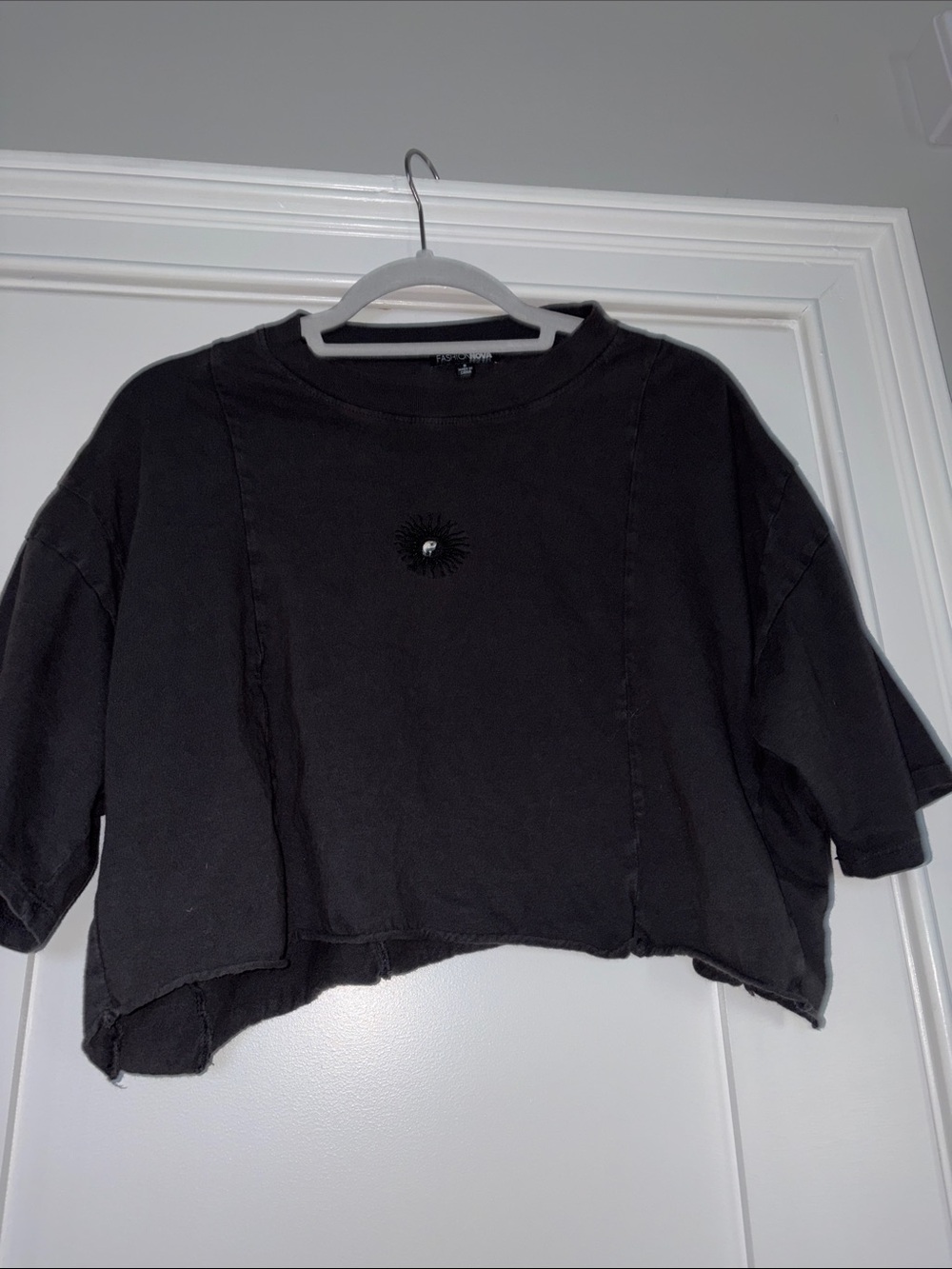 Juniors Black Cropped Short Sleeve Top